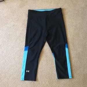 Under armour compression capris